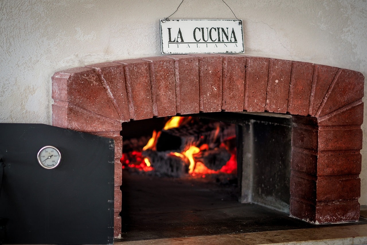 High-Quality Pizza Ovens and Grills Available in Lake Arbor, MD Premium Pizza Ovens and Grills in Lake Arbor, Maryland